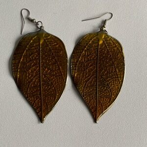 Leaf-Shaped Brown Earrings